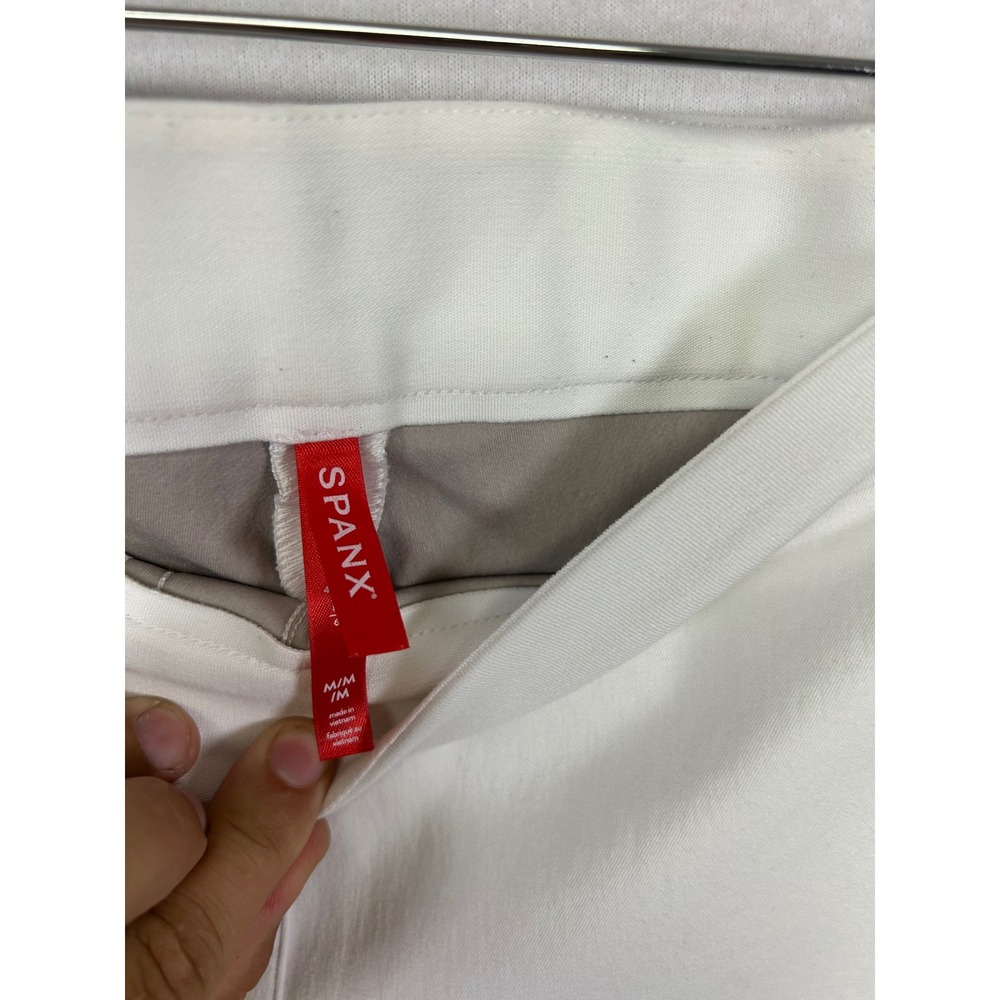 Professional Spanx Womens Medium White Stretch Twill Ankle Pull On Shaping Pants - Picture 3 of 11